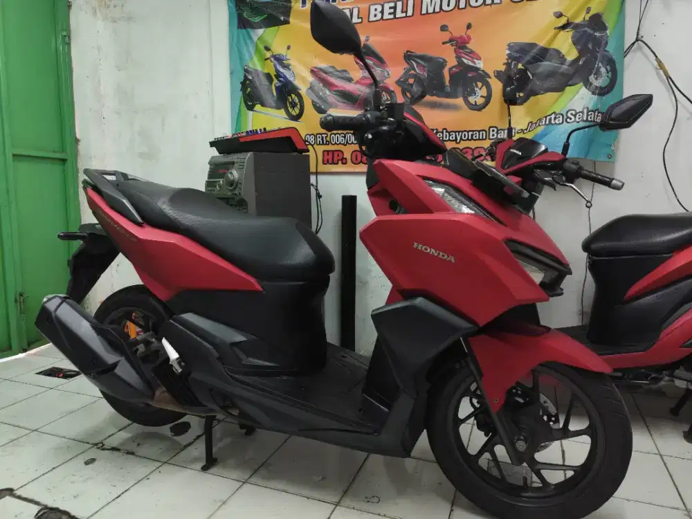 Honda Vario 160 Km Rendah