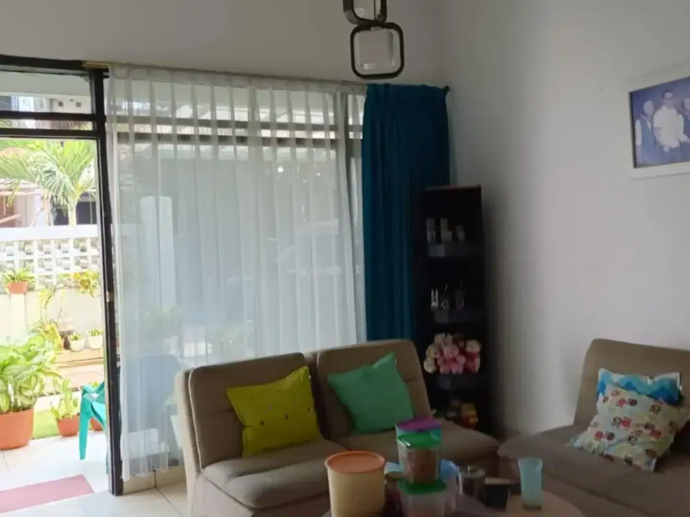 Rumah terawat di Batununggal Bandung Kota