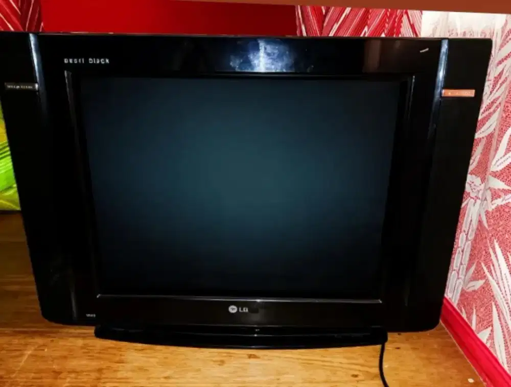 Dijual Tv mrek LG