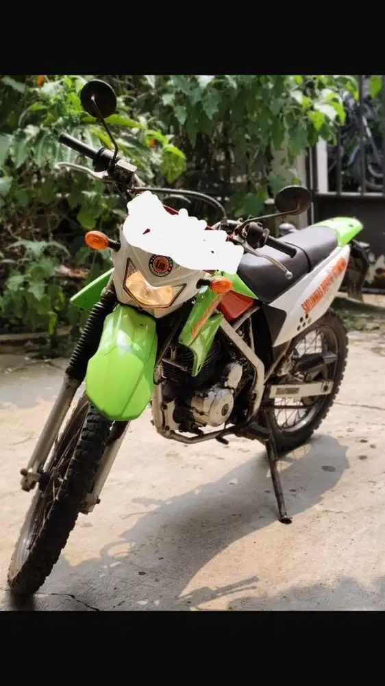 Kawasaki LX 150 2011