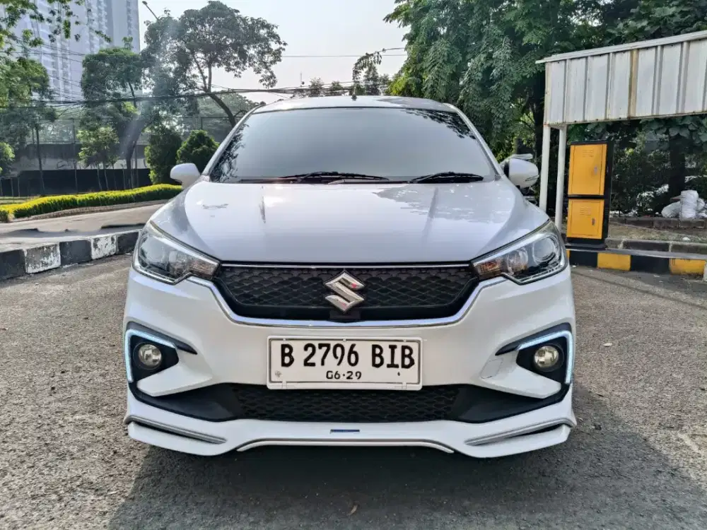 Suzuki Ertiga Sport AT 2019 Pearl White