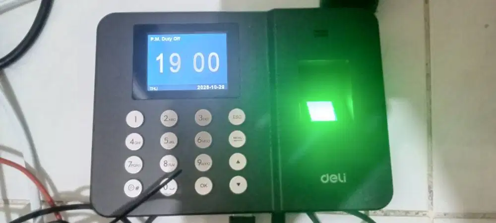 Mesin Absensi Sidik Jari / Fingerprint Deli Bekas Normal - Palembang