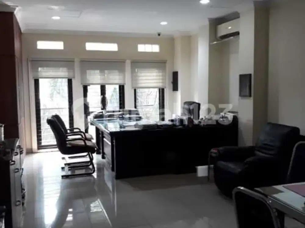 4.5 Lantai, Hadap Barat, Ruko Gading Batavia, Kelapa Gading, Jakarta Utara