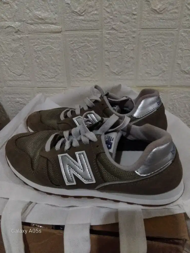 New balance uk.40 ori 100%