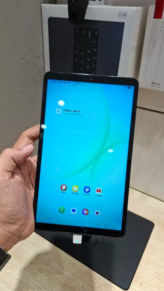 SAMSUNG TAB A11 LTE 4/64 GB Rp 3.597.998 GRATIS FIT 3 & ADAPTOR 25W