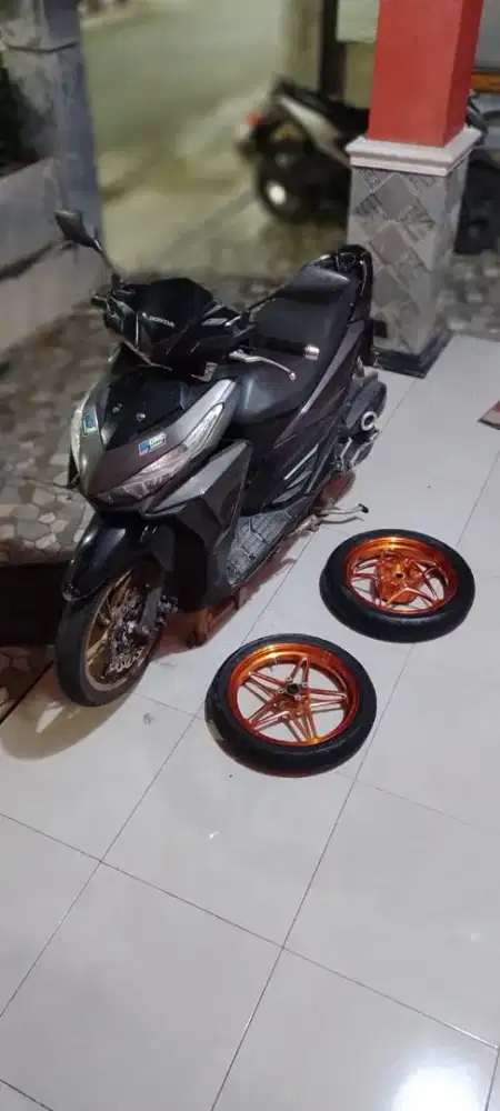 dijual ban sama velg nya