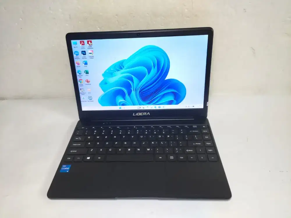B1710 Laptop Libera X10-K core i5-gen12 12cpu Ram 8GB ssd 256GB