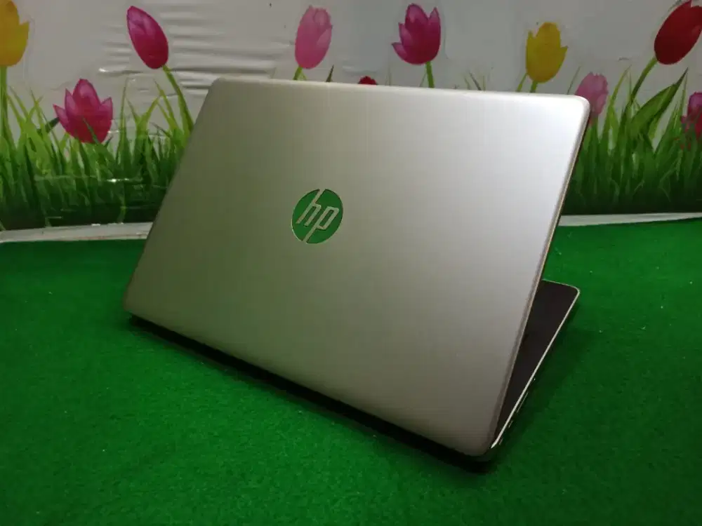 HP Laptop 14s-dk0xxx AMD A9 - 9425 ram 8GB ssd256GB