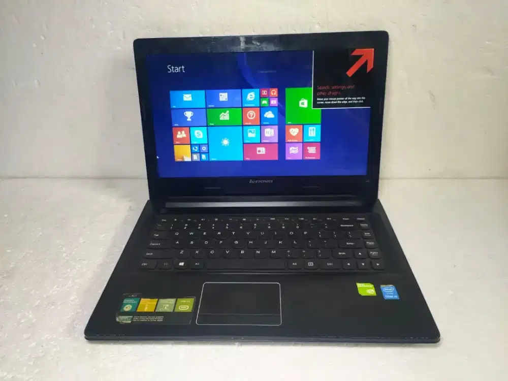 B1667 Laptop Lenovo Z40-70 core i5-gen4 Ram 4GB hdd 500gb vga nvidia