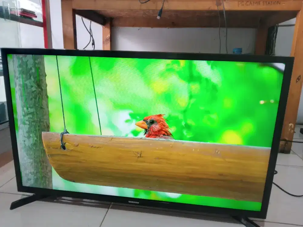 Tv Led Samsung 32 inch Android Smart Tv