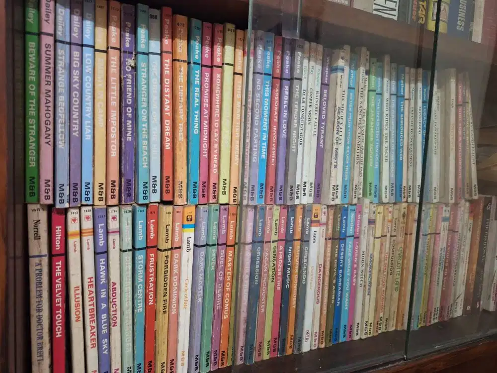 Buku Novel M&B bahasa Inggris