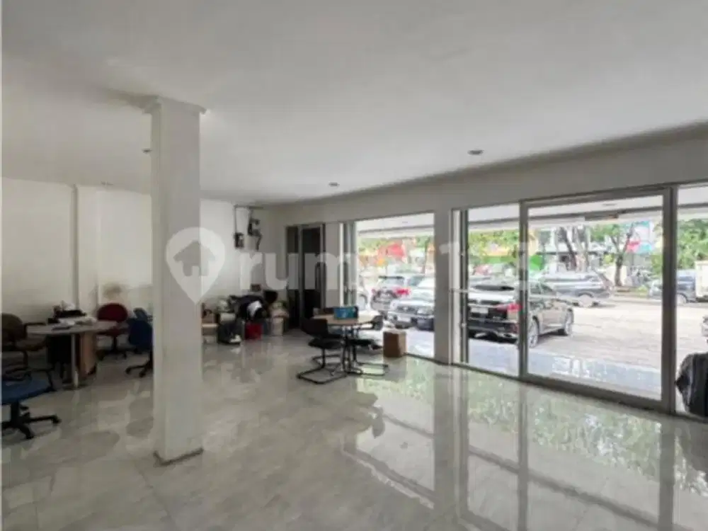 Dijual Ruko Gandeng Boulevard Raya Kelapa Gading 3 Lantai + Dak