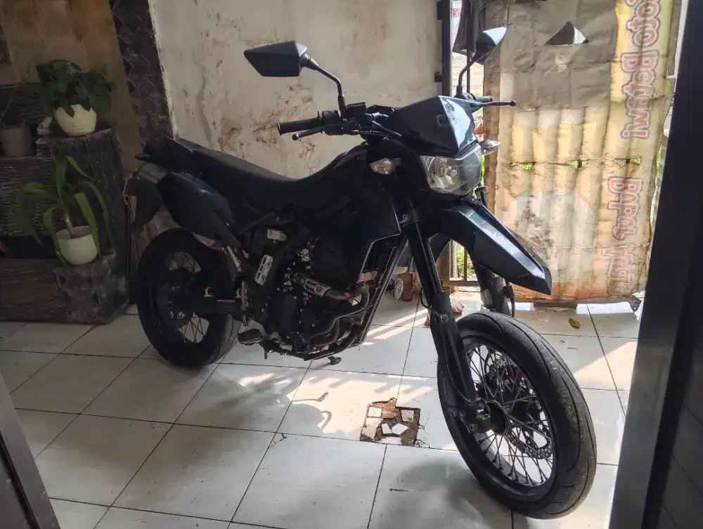 Kawasaki D-Tracker 250 cc
