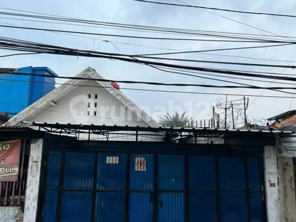 Rumah Cocok Buat Usaha Dijalan Raya.shmdekat Pasar Senen.dan.stasiunkereta