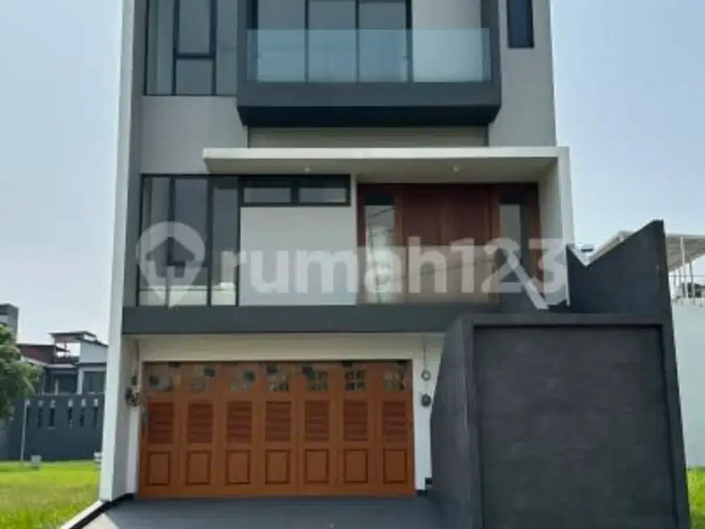 Dijual Rumah Mewah di Springwood Sedayu Kelapa Gading Baru Bangun