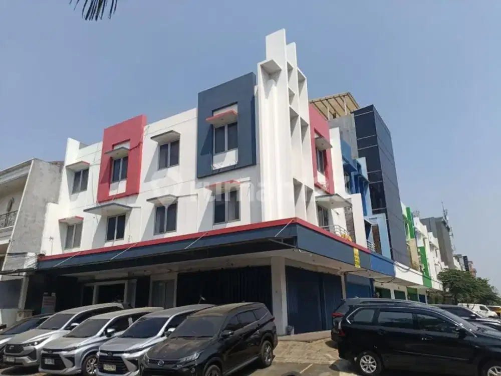 Dijual Ruko Gading Kirana Kelapa Gading Jakarta Utara Parkiran Luas Buat Kantor Ekspedisi Tempat Kursus 3 Lantai di Hoek
