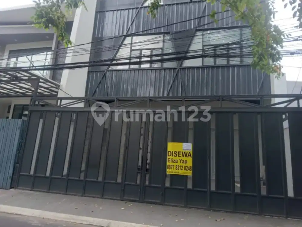Disewakan Bangunan 4 Lantai bisa Buat Usaha