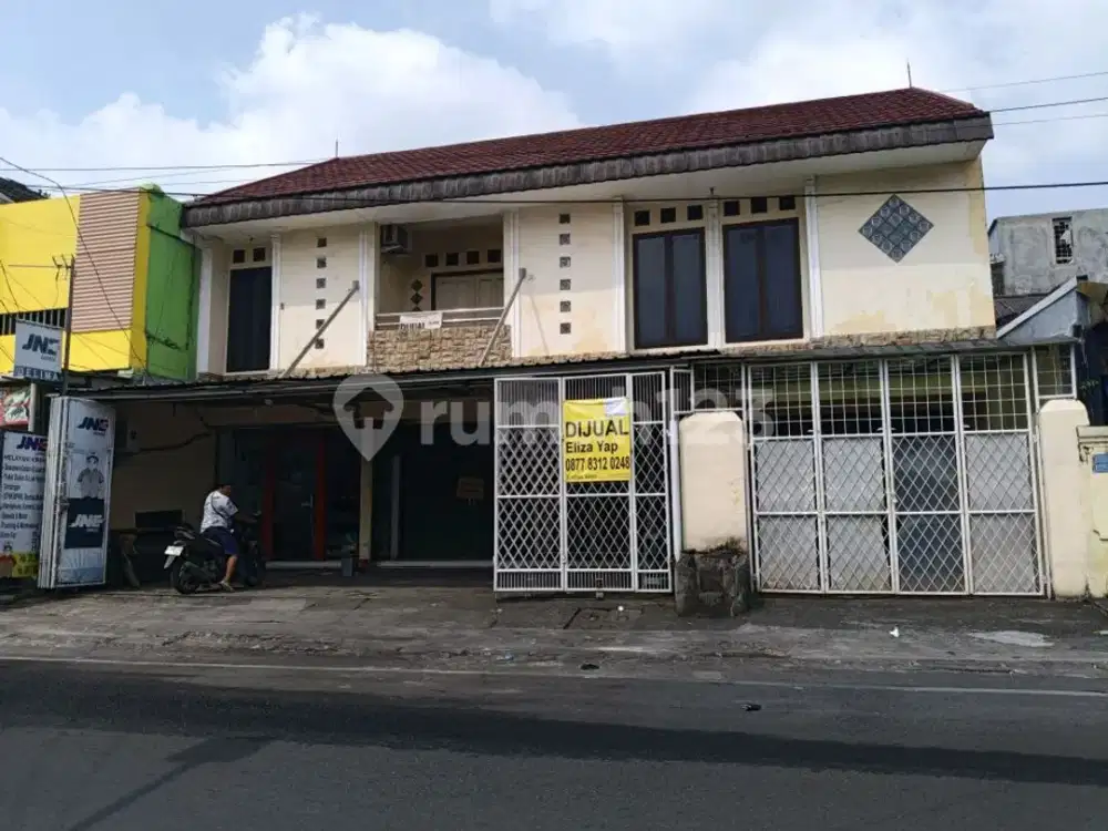 Dijual Rumah bisa Buat Usaha Pinggir Jalan Raya Jalanan Lebar Duren Sawit Jakarta Timur