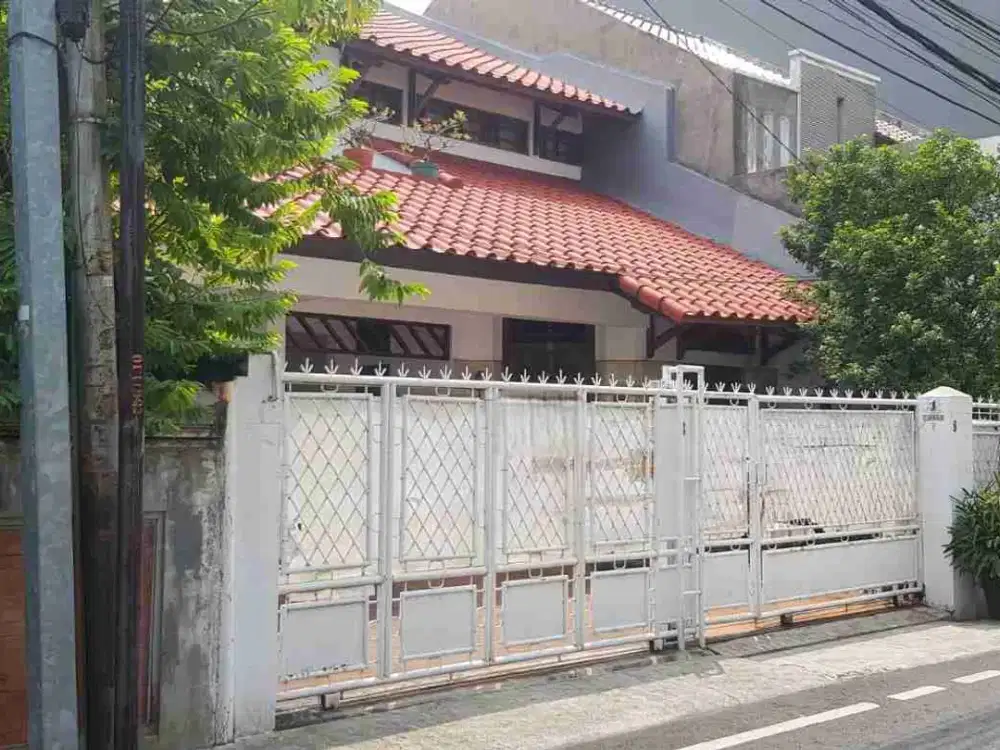 Rumah Petojo Selatan 300m² - Siap Nego.