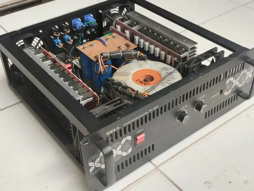 Power 30 Amper buat speaker 18 x 4