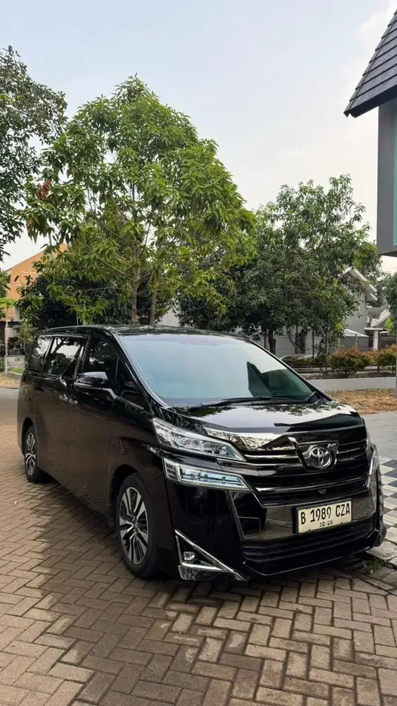 Alphard Vellfire Facelift low km