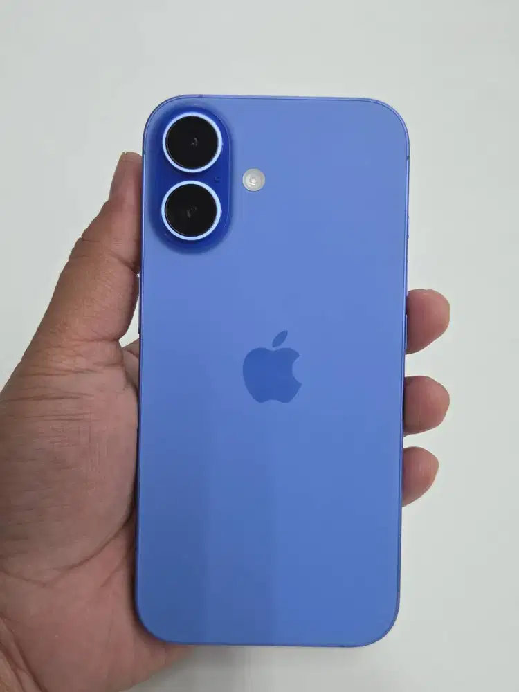 iPhone 16 Basic 128GB eSim Ultramarine Bukan Simlock