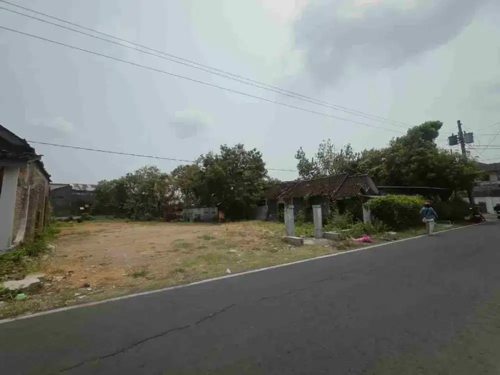 Tanah Luas Strategis Bisa Peluasan Tanah Sampingnya di Joyosuran Pasar Kliwon Solo