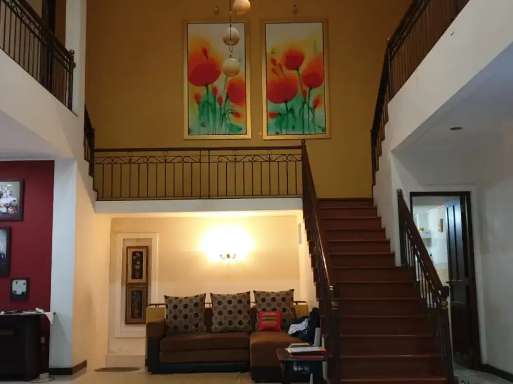 Jual Rumah Full Furnished di Pondok Hijau