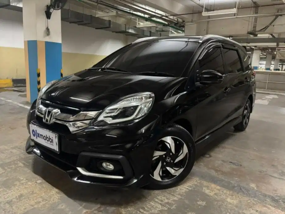 LOW DP Honda Mobilio 1.5 RS Bensin-AT 2016 BKK