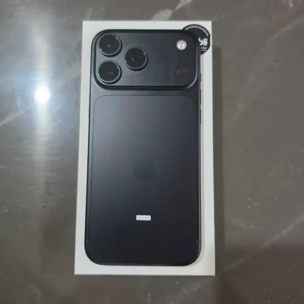 Iphone 18 Pro Max 512GB Black Garansi Blibli