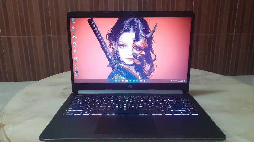 Laptop HP240 G8 core i3 Ram 8GB DDR4 ssd  256GB Backlight GeN 10