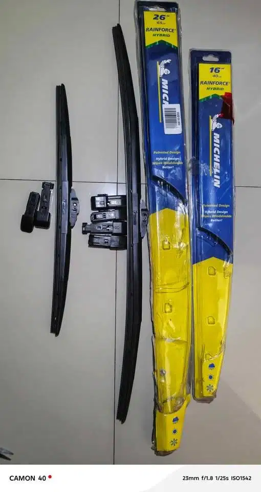 karet Wiper mobil ukuran 26inc/65cm & 16inc /40cm merk michelin