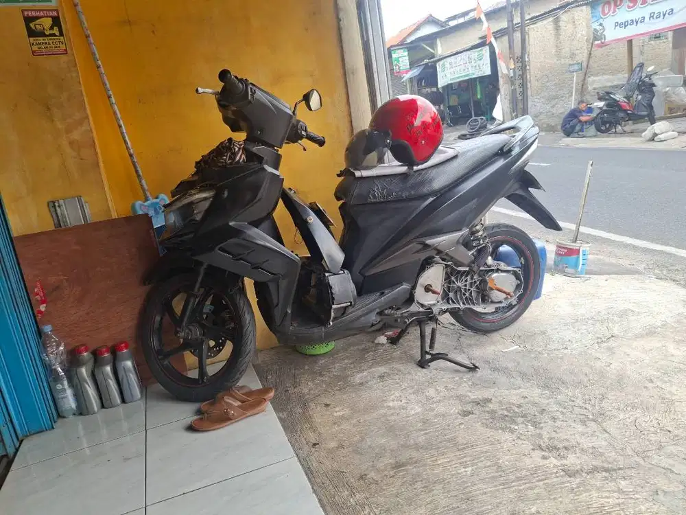 JUAL MOTOR YAMAHA XEON GT 125 2015.