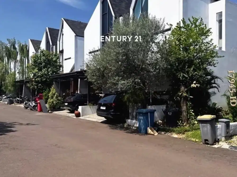 Rumah Cantik Dalam Cluster Exclusive Ada Club House Dekat MRT