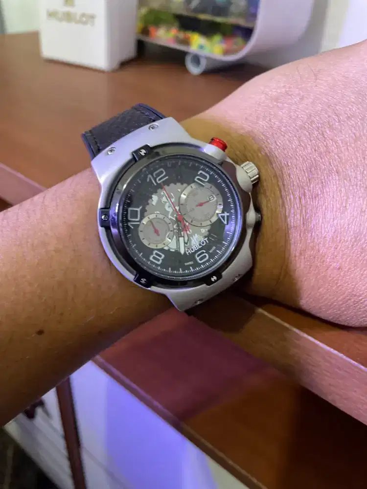 Jam Mewah Hublot Colab FERARRI murah