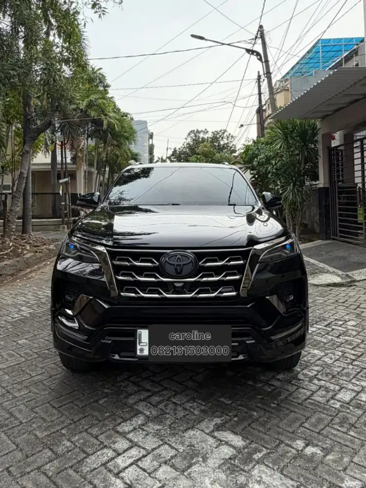 Toyota Fortuner 2.8VRZ GR SPORT 2022.