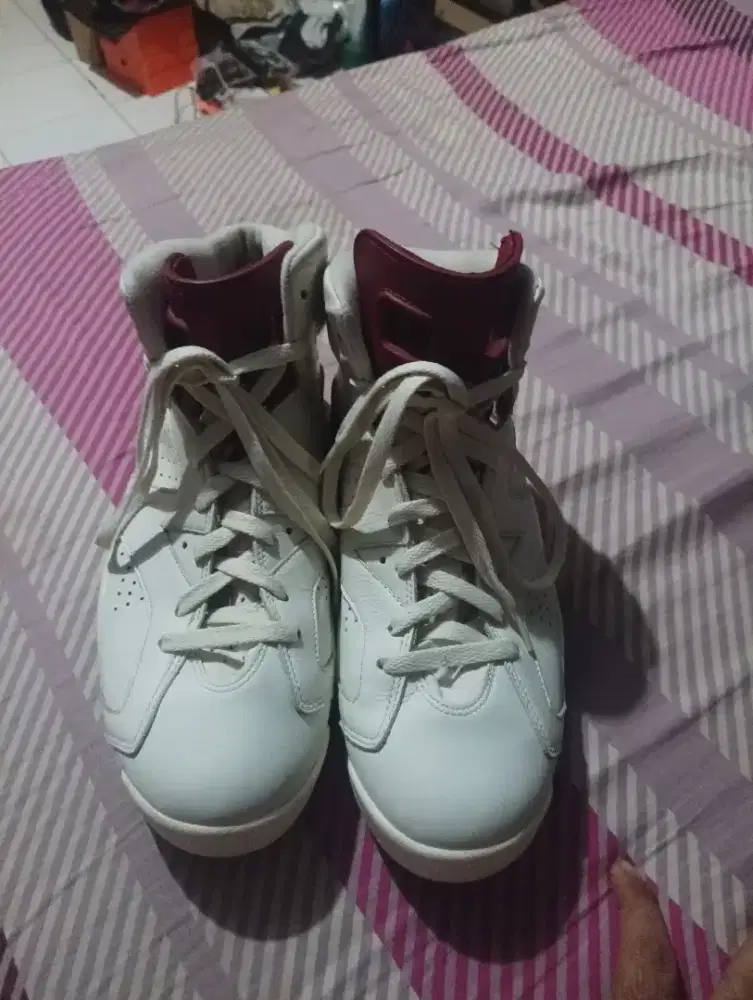 Sepatu Basket Jordan Retro 6 Second Mantap