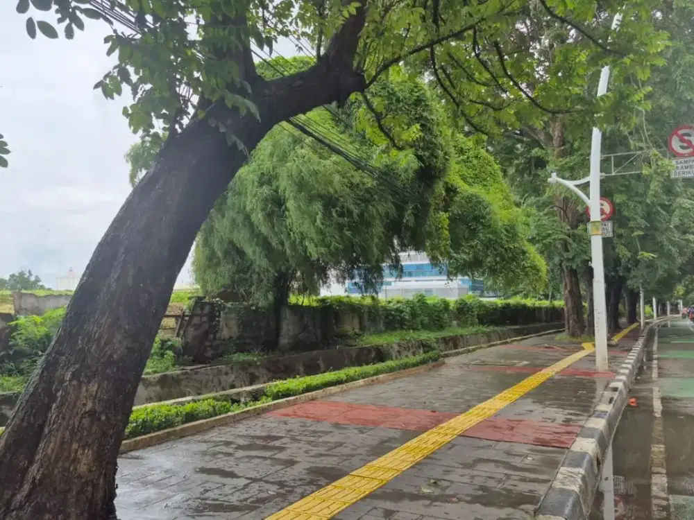 Dijual Tanah / kavling siap bangun di lokasi pinggir Jalan Utama, Jakarta Utara