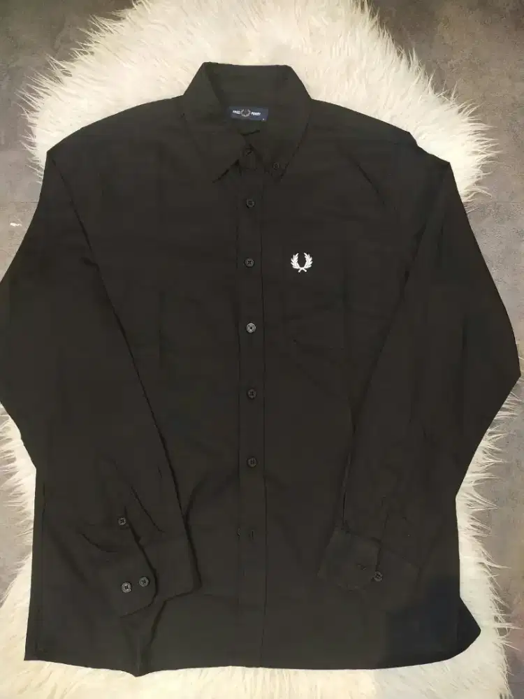 Luxury FREDPERY shirt sangat bagus dan elegan