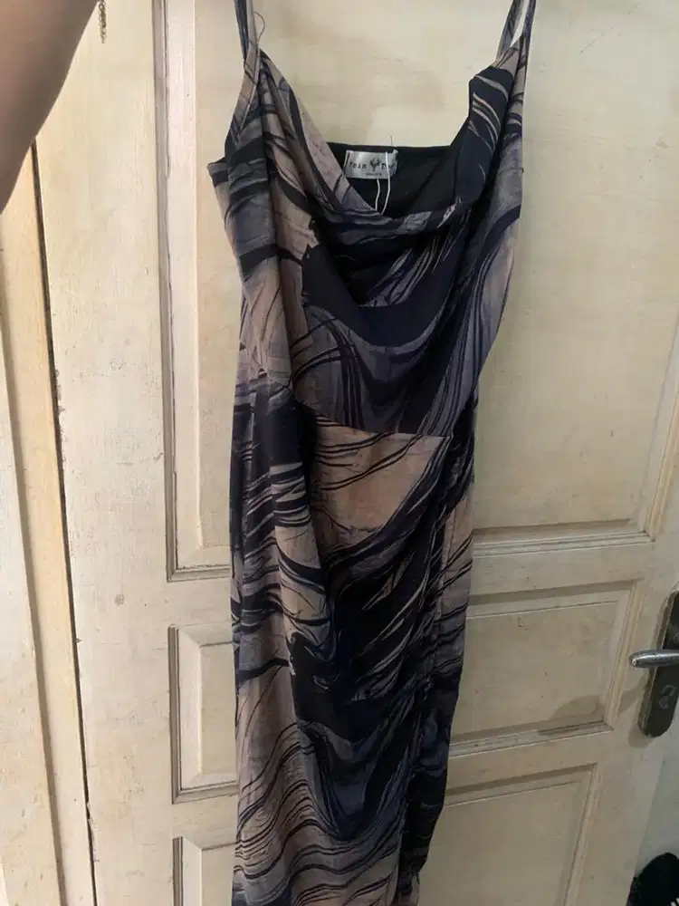 Dress press body