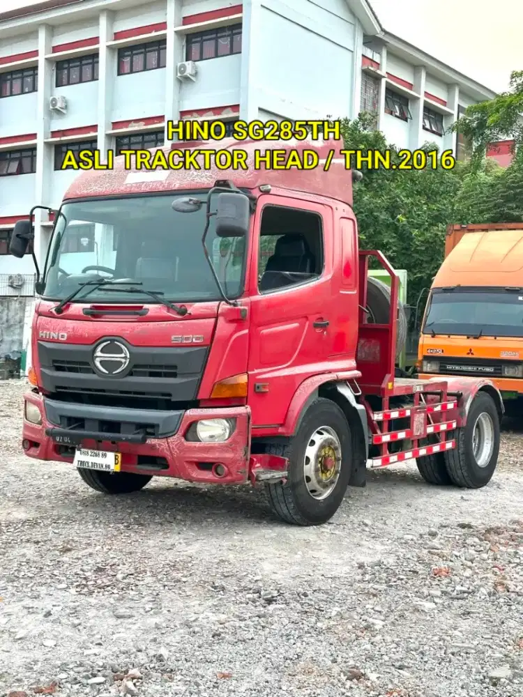 HINO SG285TH ASLI TRACKTOR HEAD 6 RODA ORSINEL CAT READY SIAP JALAN