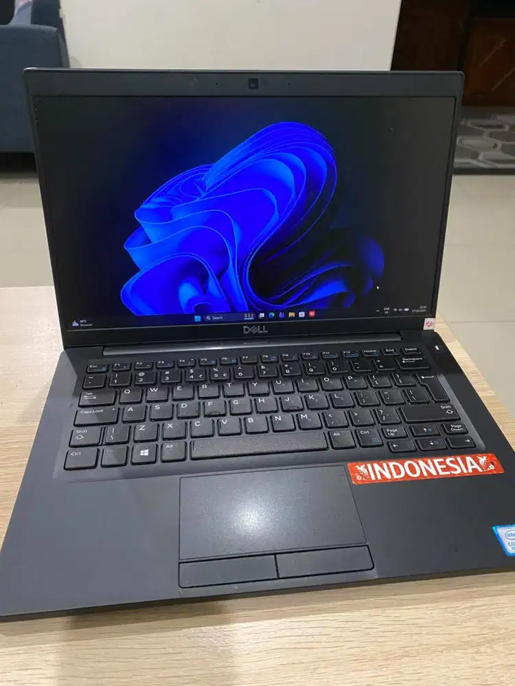 Dell Latitude 7390