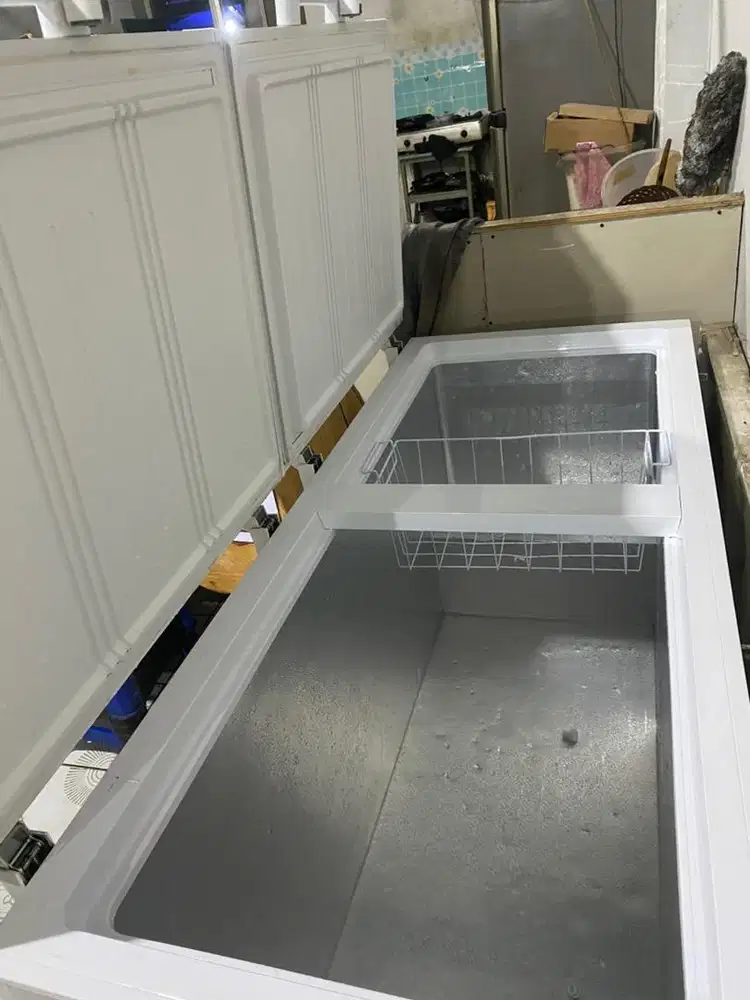 frezer RSA 500 liter.