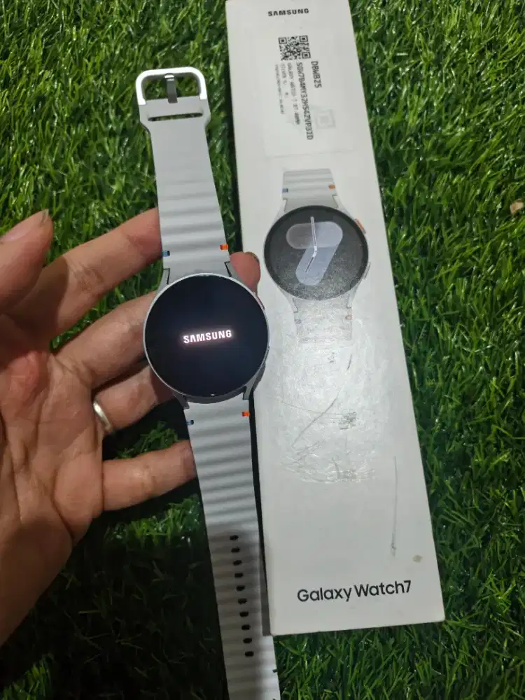 Samsung Watch 7 44mm resmi mulus