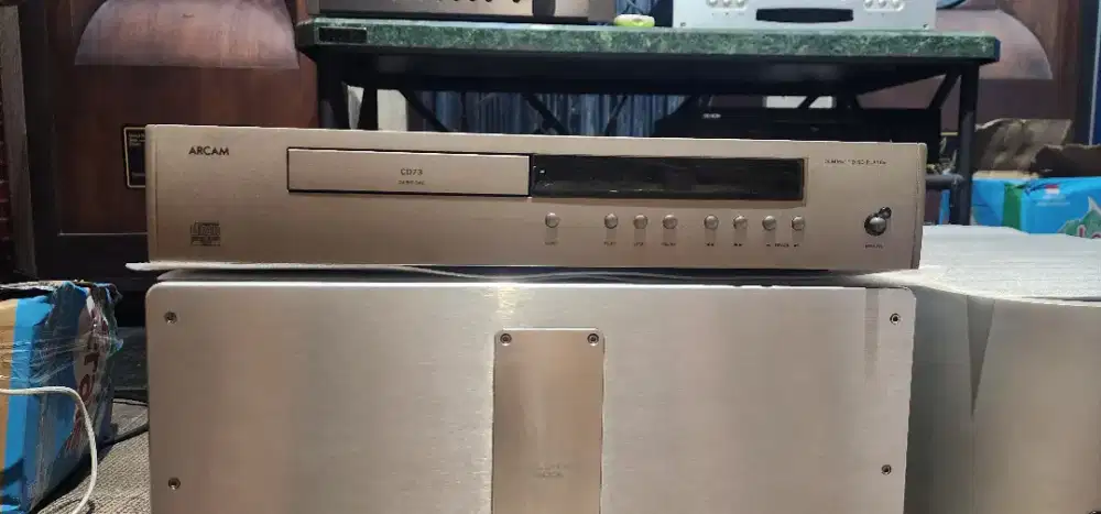 ARCAM CD73 compact disc player