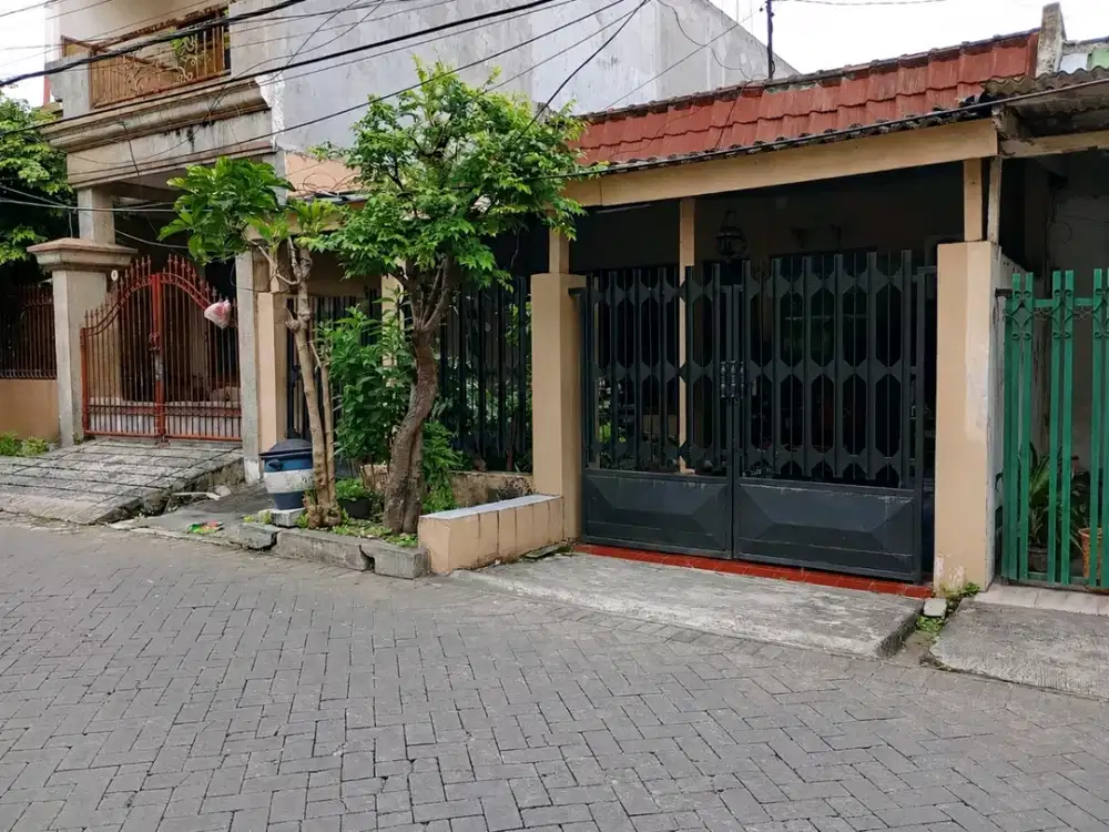 simpang darmo permai selatan
