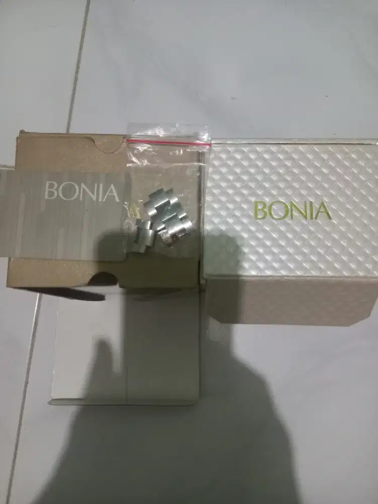 Arloji Bonia sapire 010008,BN827A