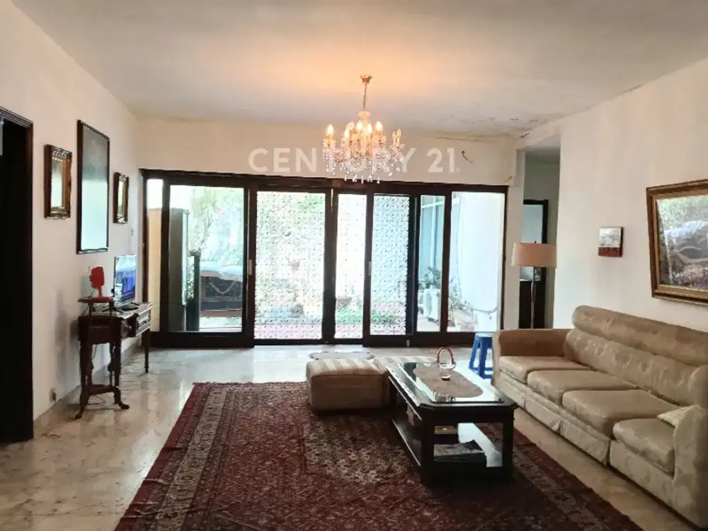 Rumah Cantik Luas Nyaman Lokasi Strategis Di Cempaka Putih S9954
