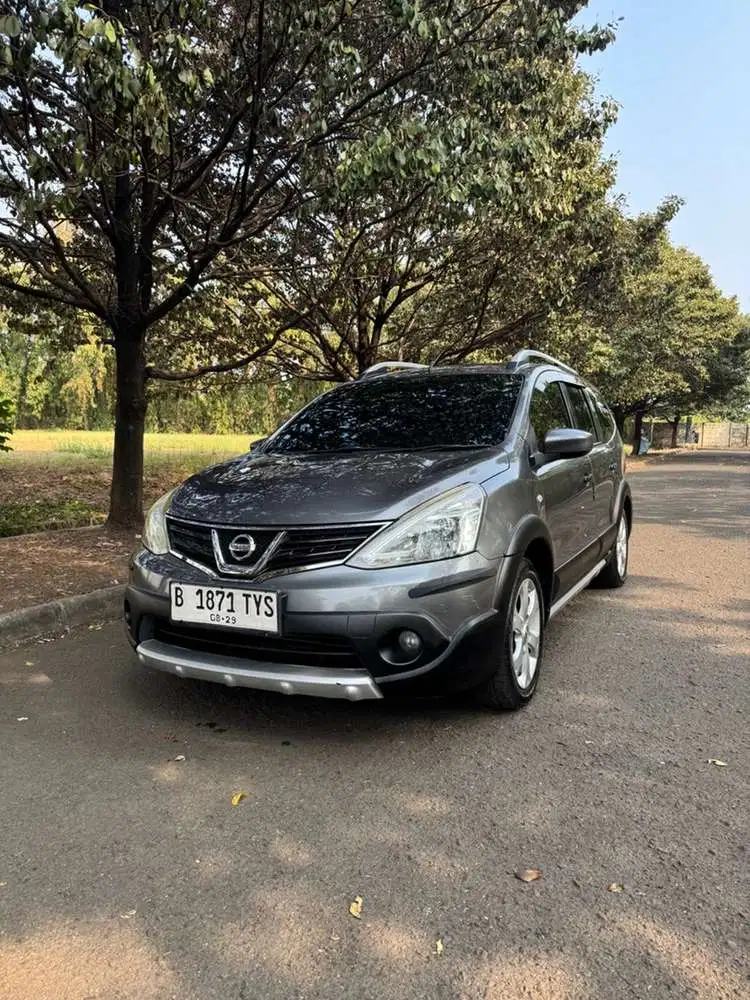 Nissan Livina 2014 Bensin