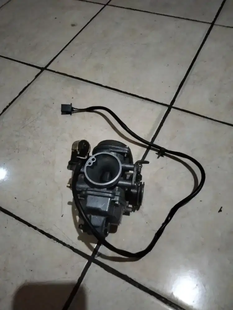 Jual karburator original copotan Honda beat karbu normal.